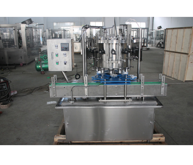 灌油易拉罐飲料灌裝機(jī)