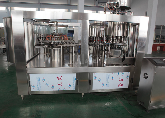 純凈水沖灌裝封口三合一機(jī)