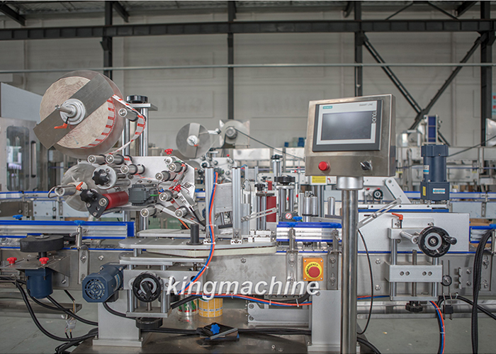 兩面貼標(biāo)機（瓶身、頂部T標(biāo)）